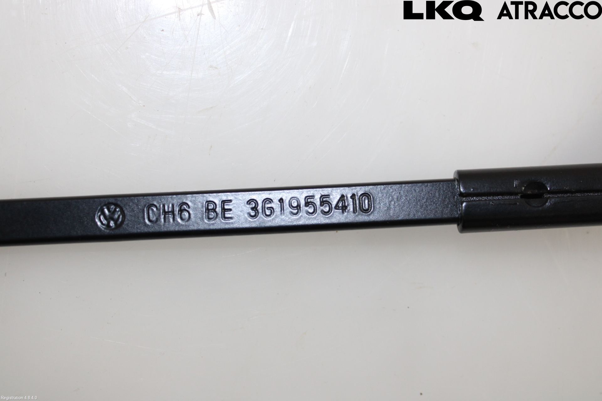 Volkswagen VW PASSAT 20-24 Viskerarm-Armer Frontrute