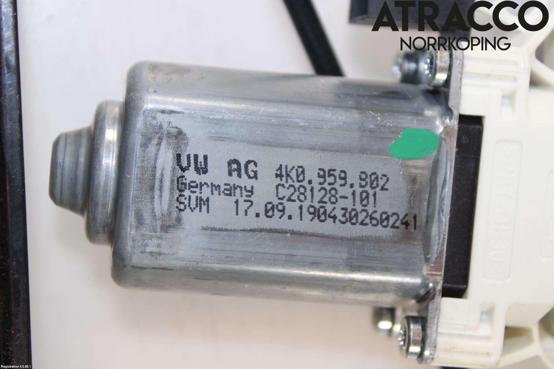 Volkswagen VW TOUAREG CR 18- Vindusheis El Komp