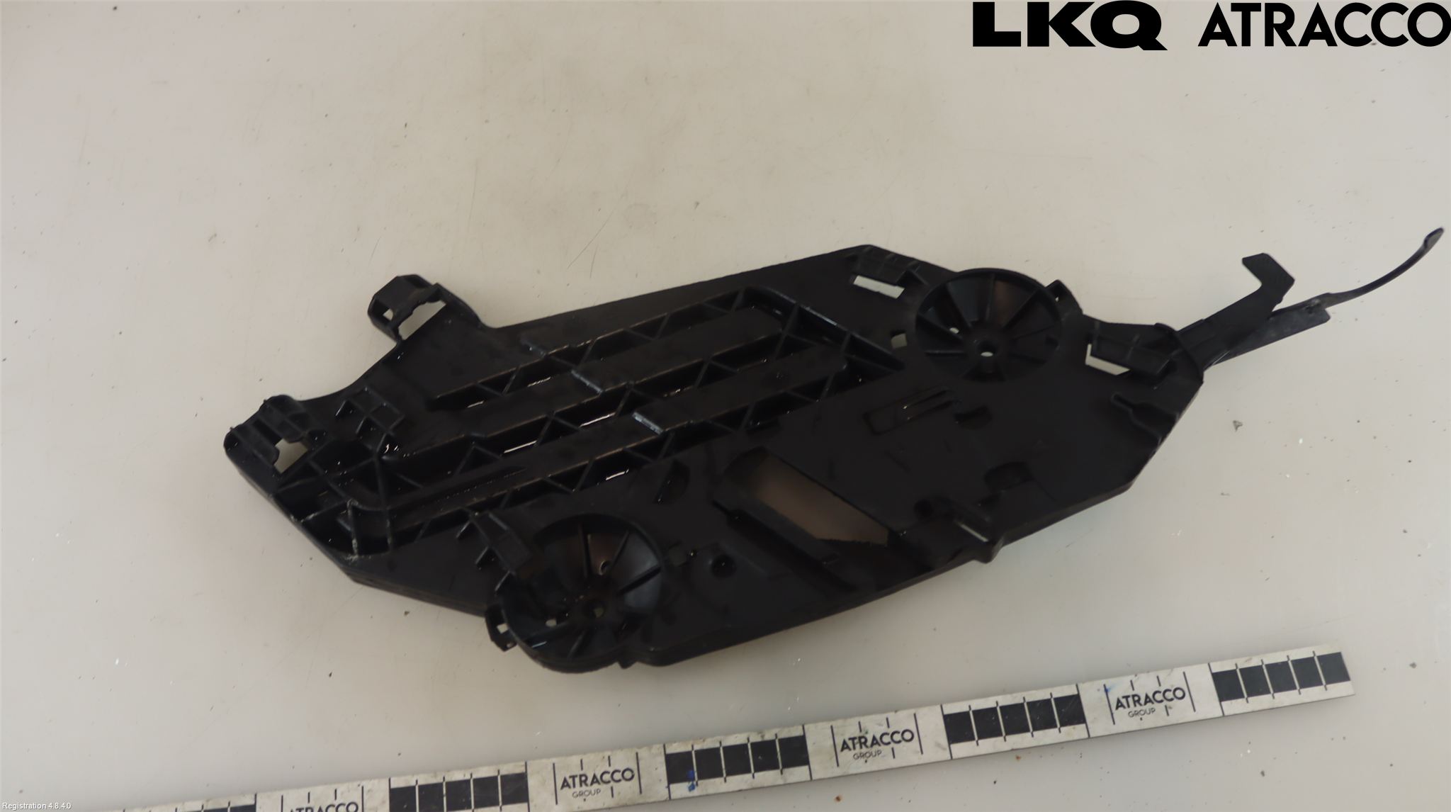 Skoda OCTAVIA (1Z) 05-13 Frontlykt Holder-Feste