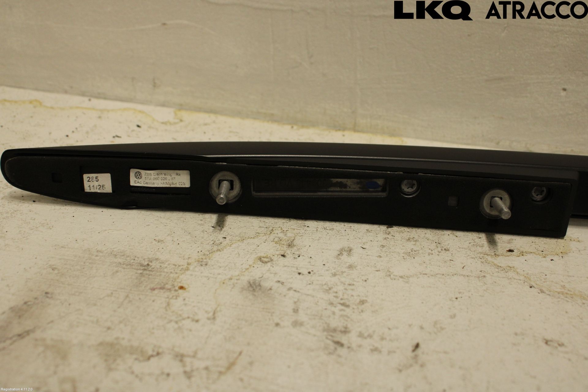 Volkswagen VW TOURAN 16- Takrails - Stativ
