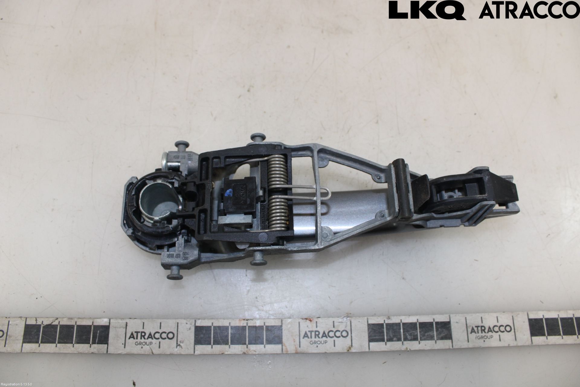 Volkswagen VW GOLF V 04-09 Dørhandtak Ytre Venstre