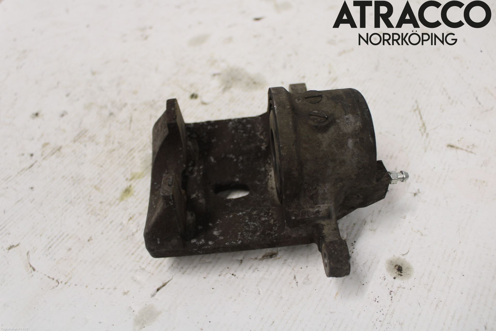 Toyota PRIUS NWH20 04-08 Bremsecaliper Foran Høyre