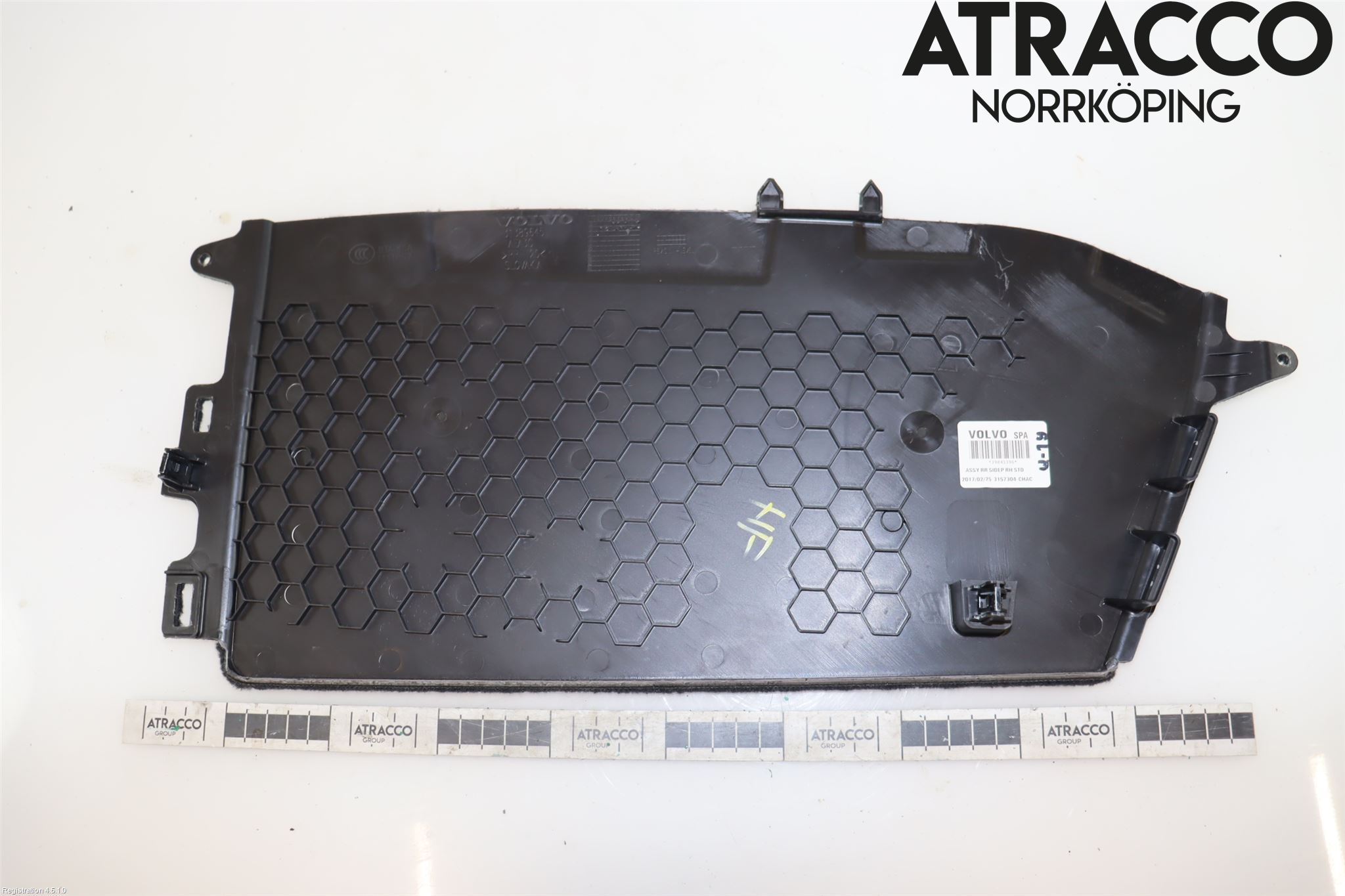 Volvo S90 17->> Instrumentkonsoll Midt