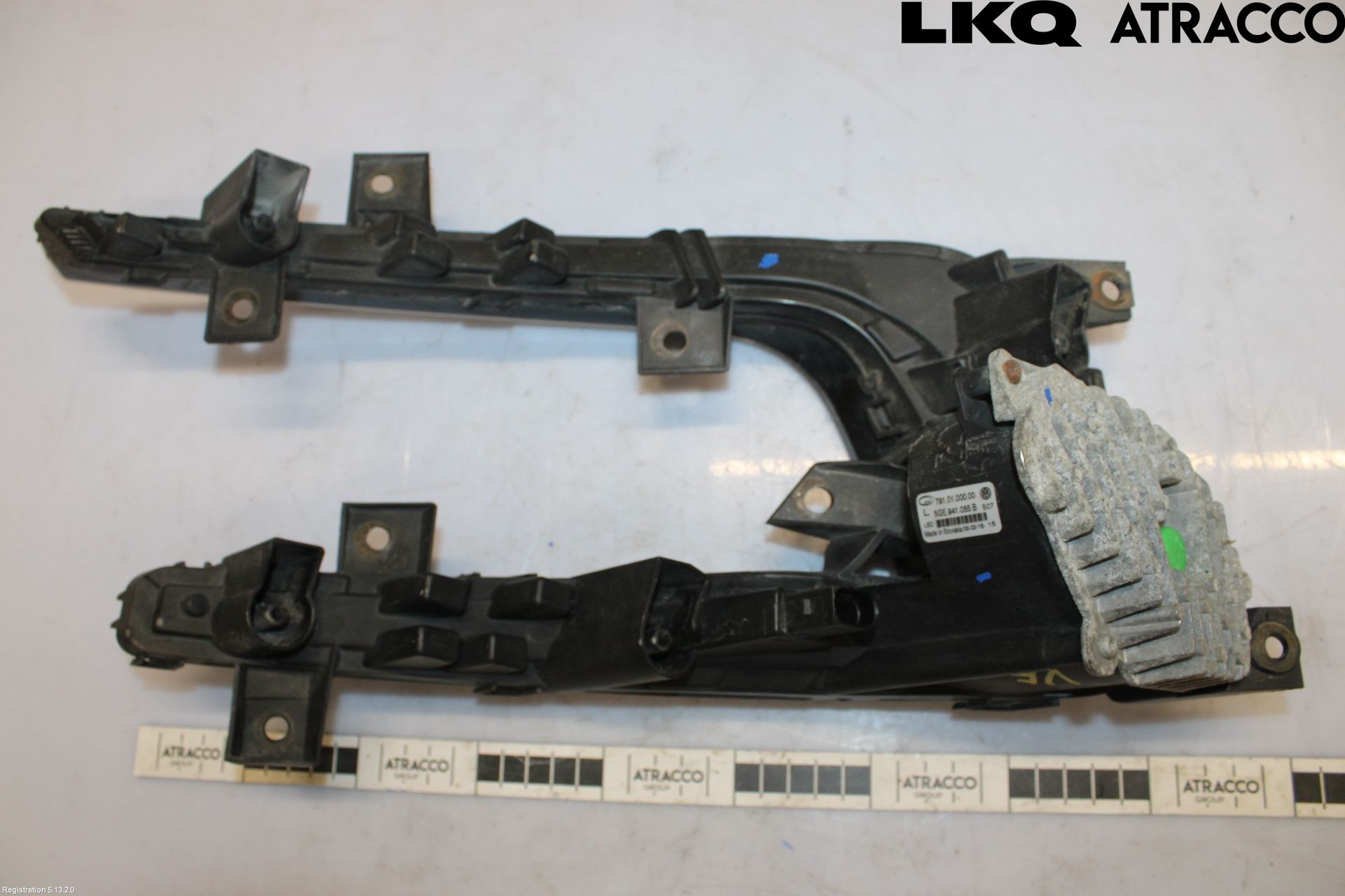 Volkswagen VW GOLF / E-GOLF VII 13-20 Parklykt Foran Venstre