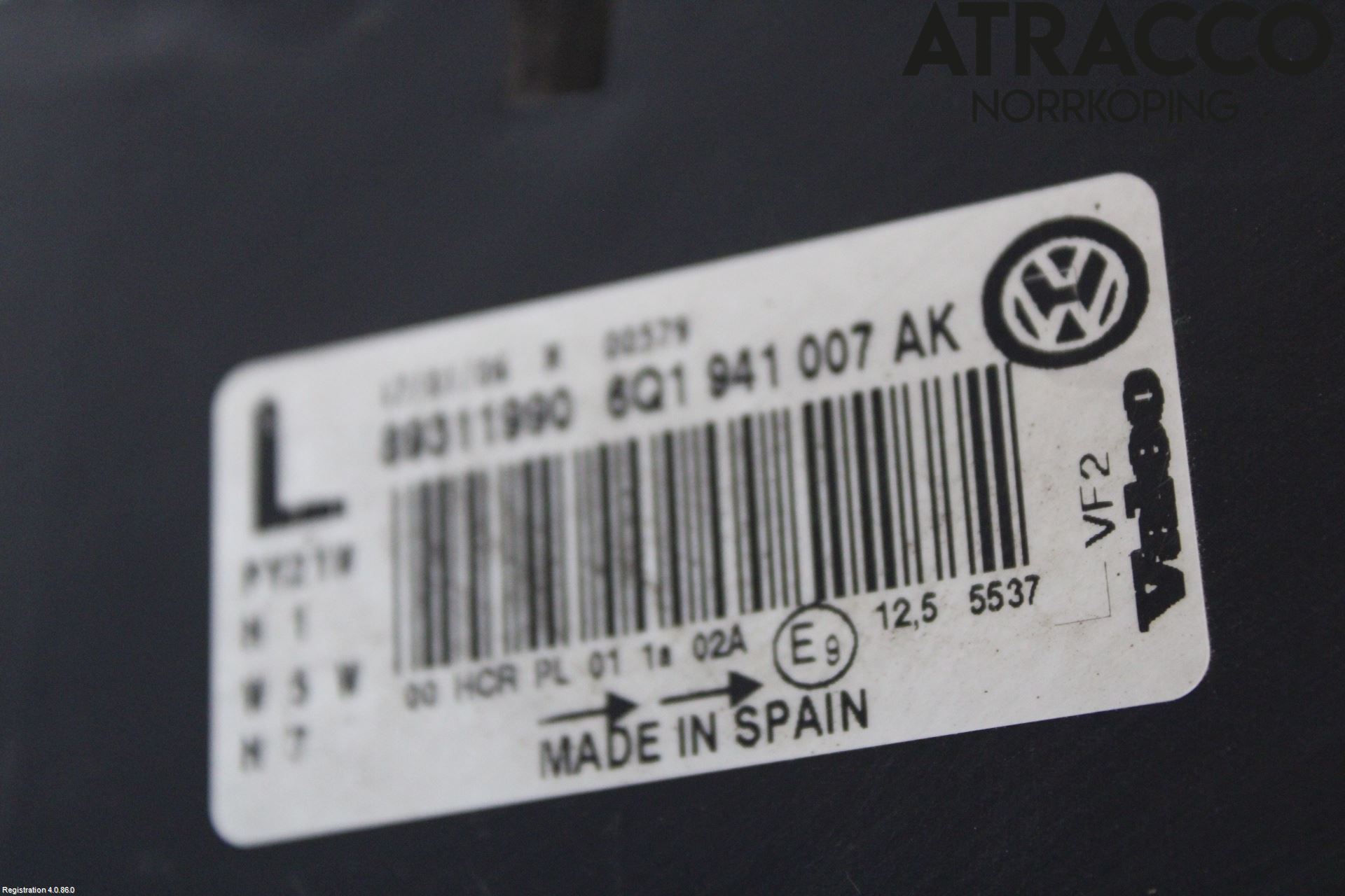 Volkswagen VW POLO 05-09 Frontlykt Venstre