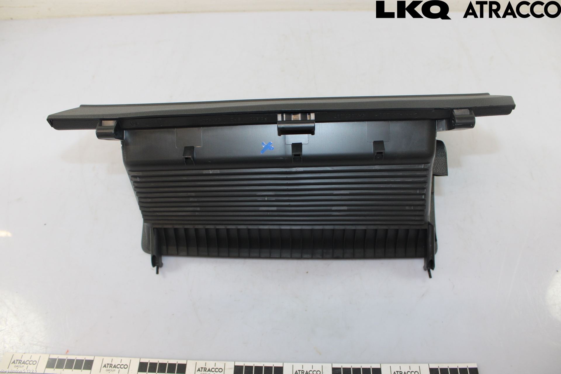 Volkswagen VW GOLF / E-GOLF VIII 20- Innr Hanskerom Lokk