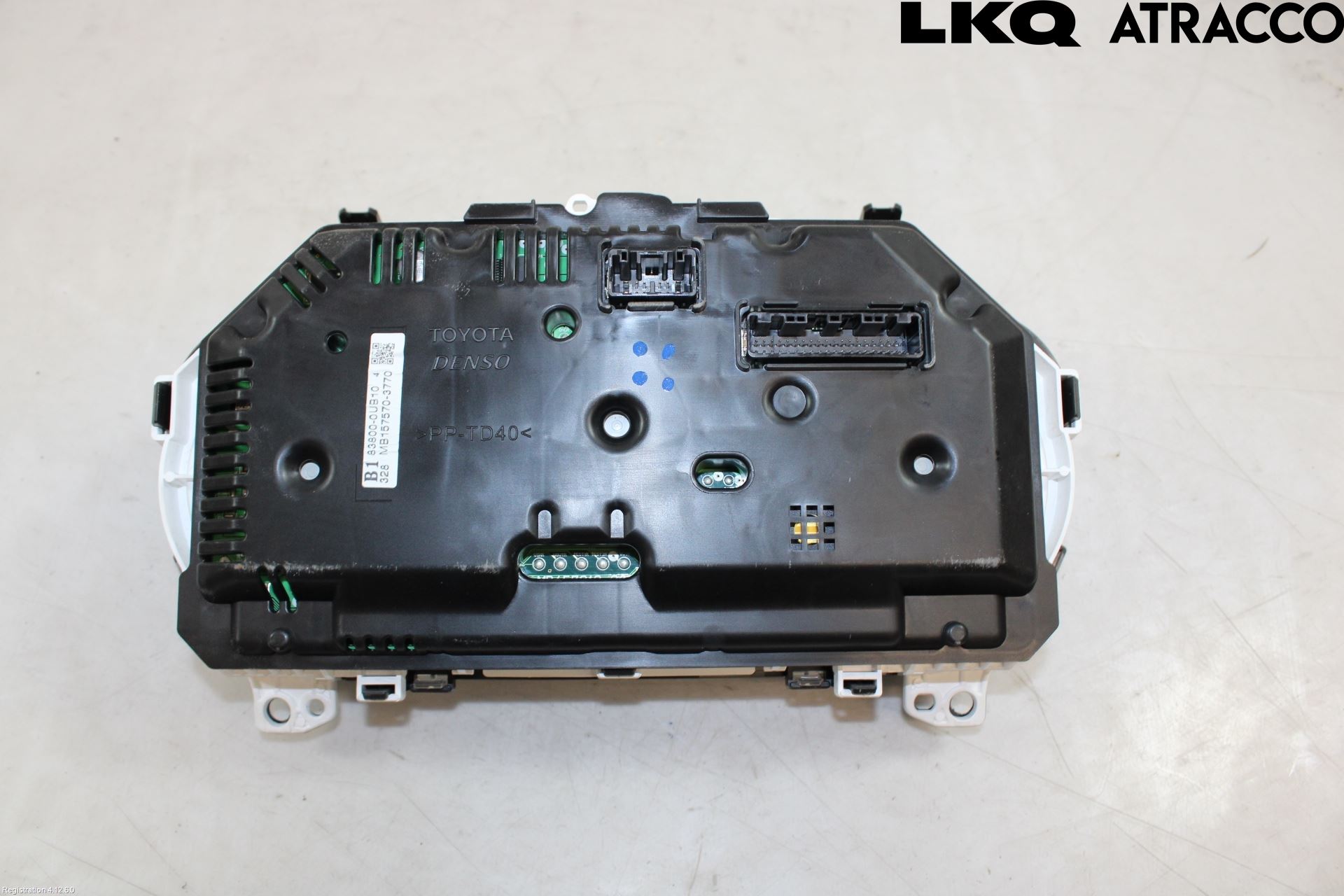 Toyota YARIS XP130 15-20 Instr Kombinert