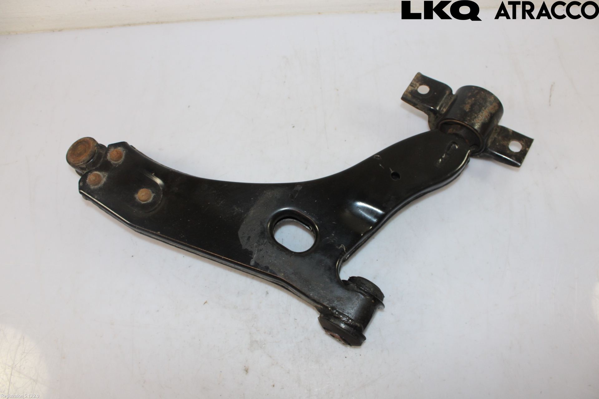 Ford FOCUS     99-04 Bærearm Foran Venstre Nedre