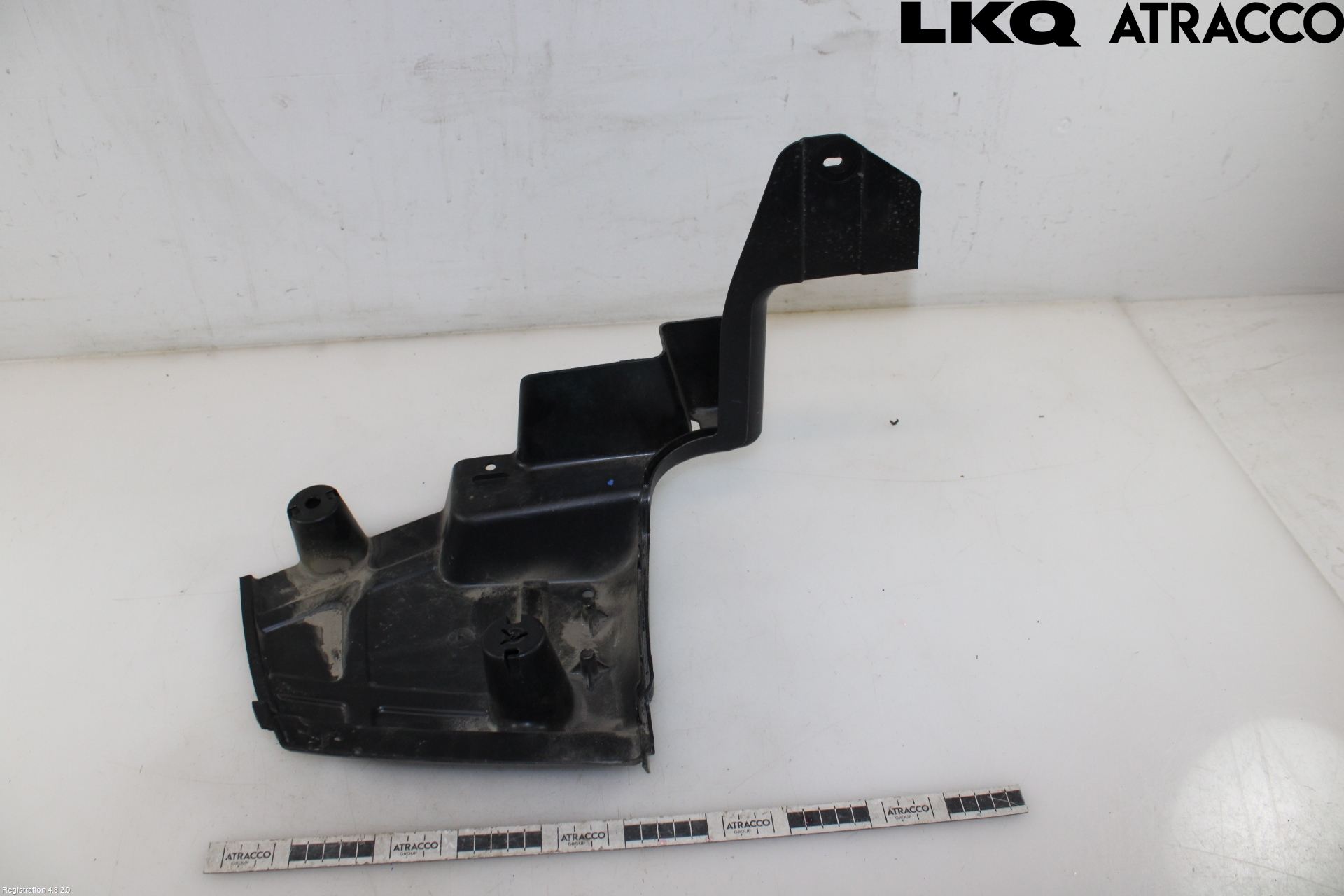 Volkswagen VW TRANSP/CARAVELLE (T7) 22-24 Bunnplate U Motor-Gear-Dørk