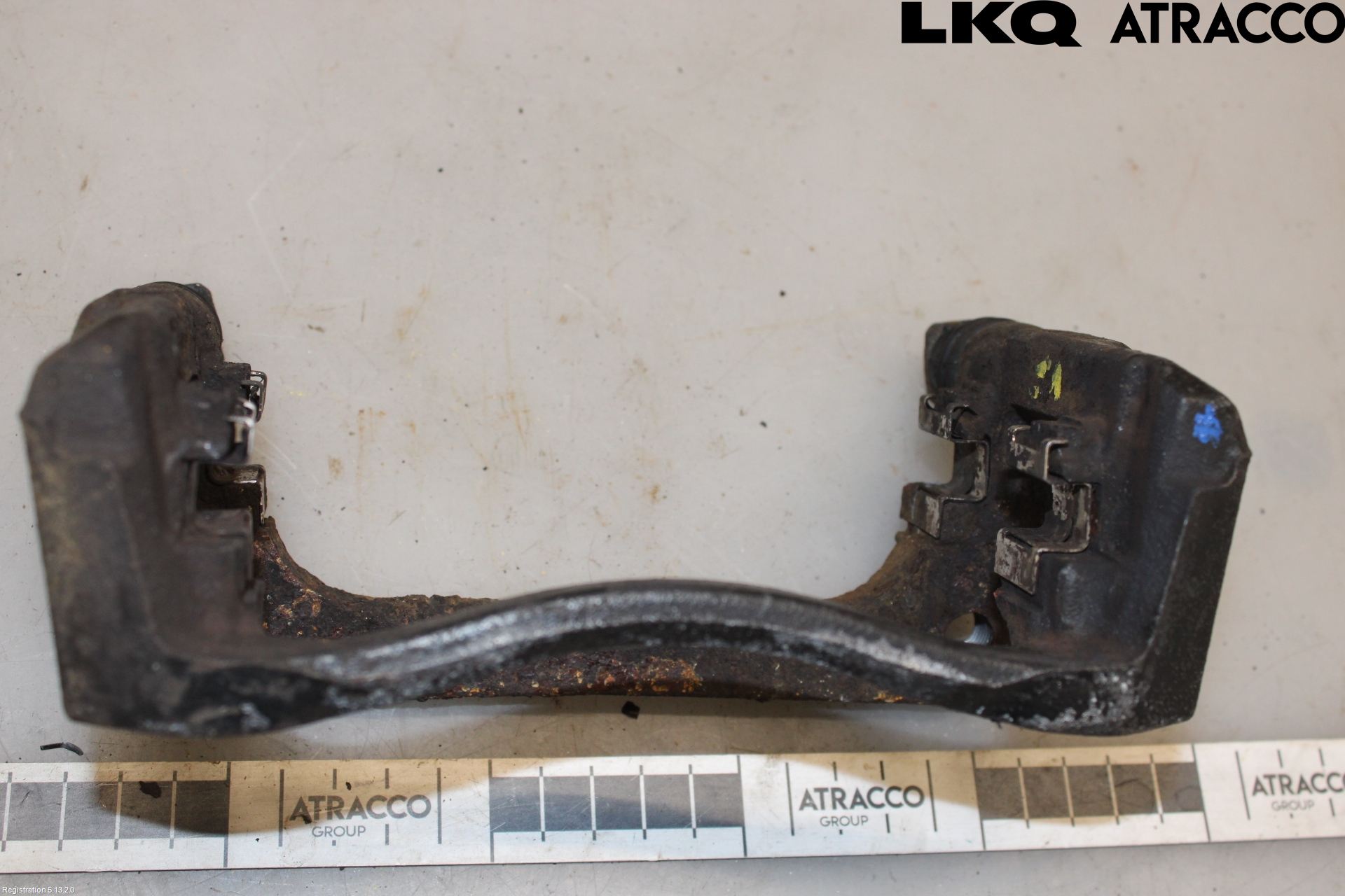 Peugeot 308 14-21 Bremsecaliper Feste Holder