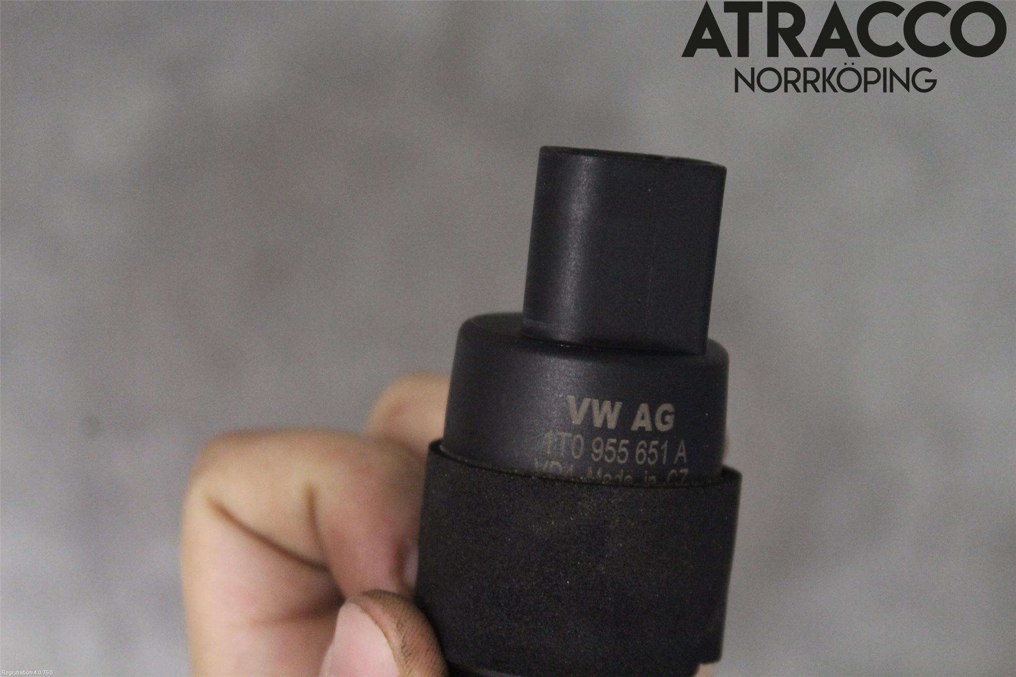 Audi A6/S6     05-11 Spylerpumpe Frontrute