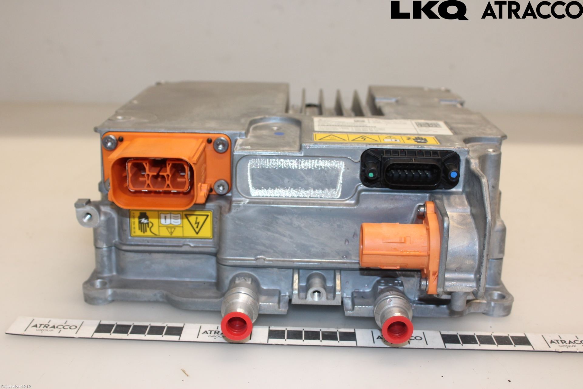 Mercedes-Benz MB EQC (N293) 20- Inverter 12-)220V