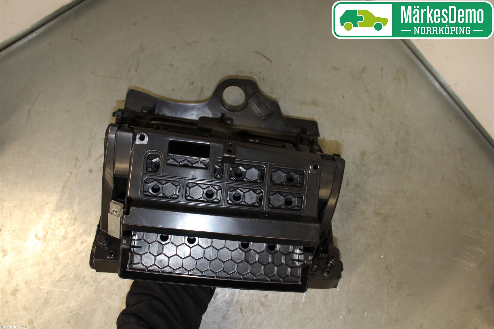Volkswagen VW PASSAT 11-14 Innr Hanskerom