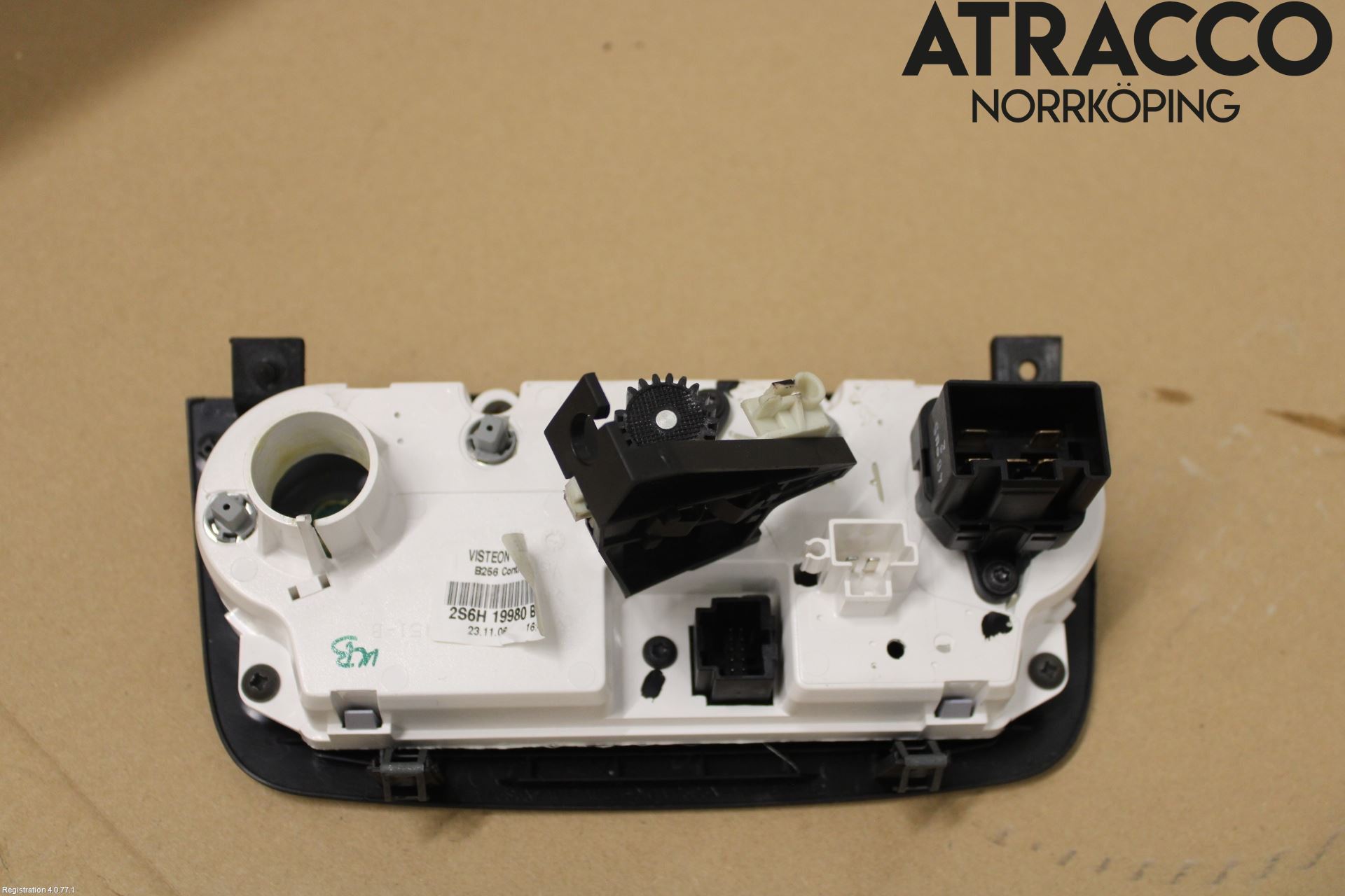 Ford FIESTA     06-08 Varmeapparat Panel(Regulering)