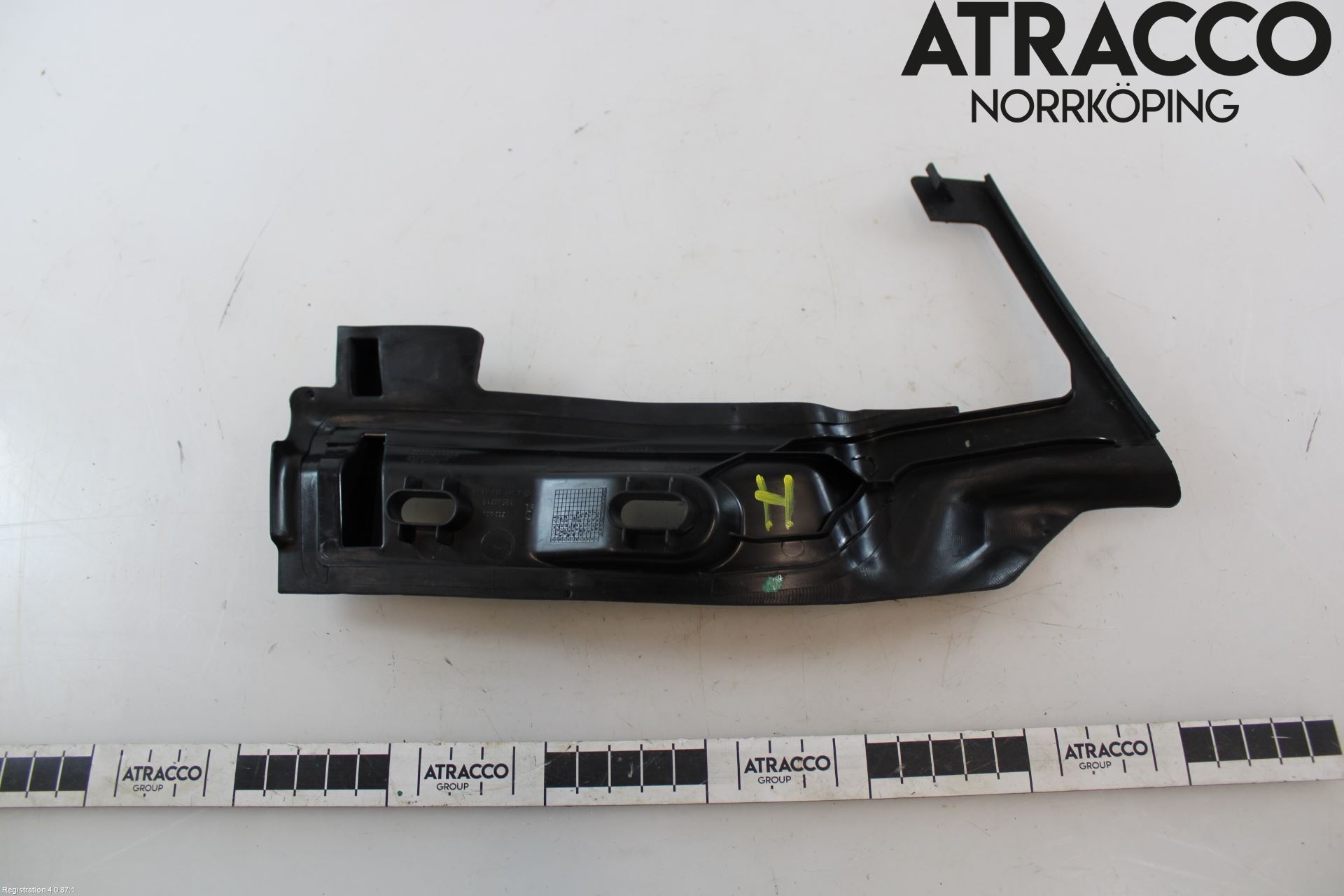 Mercedes-Benz MB VITO/V-KLASS (W640,W447,W448) 14- Visker Deksel-Grill-Under Frr