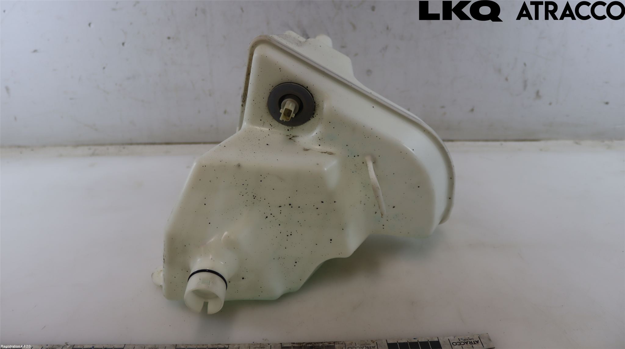 Saab 9-3 VER2/VER3 08-15 Spylerbeholder Frontrute-Lykte