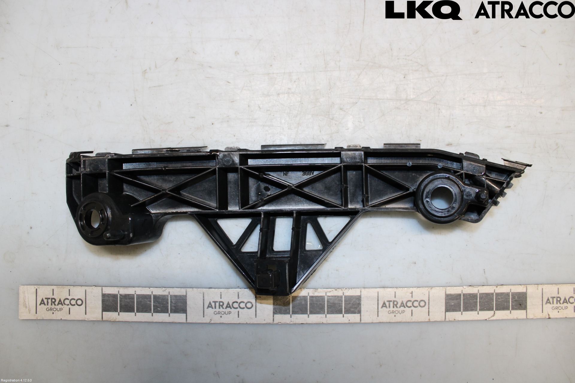 Mazda 3 II 09-13 Støtfangerfeste Foran Høyre