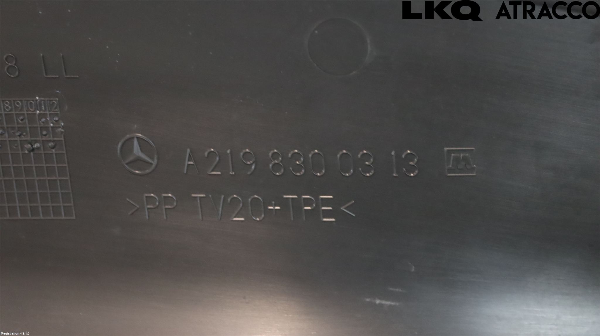 Mercedes-Benz MB CLS (C219) 03-11 Visker Deksel-Grill-Under Frr