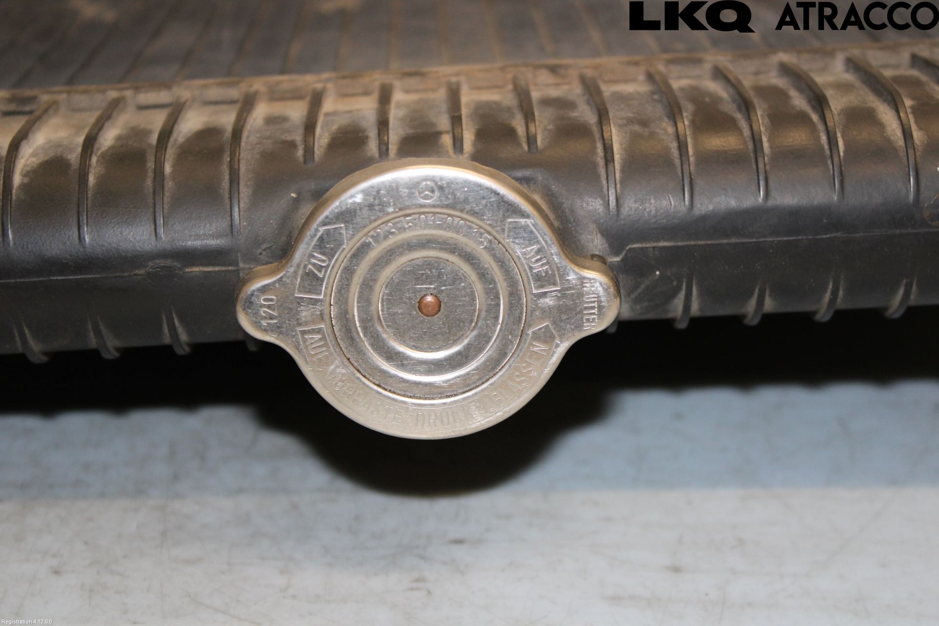 Mercedes-Benz MB 280-560  (W126) 81-91 Radiator Automat