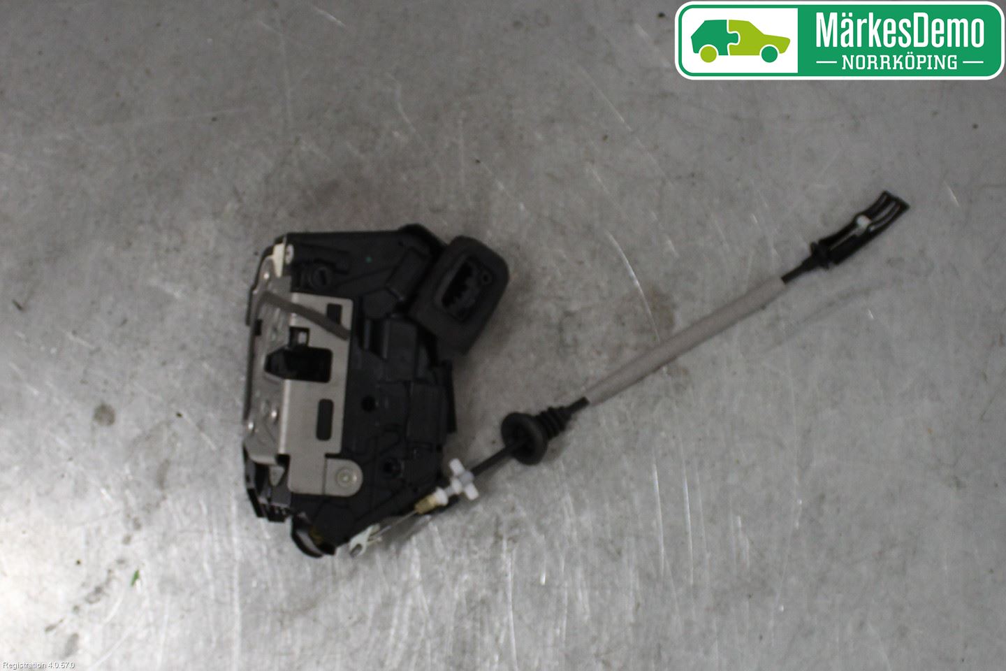 Volkswagen VW POLO 10-17 Dørlås - Låsekasse