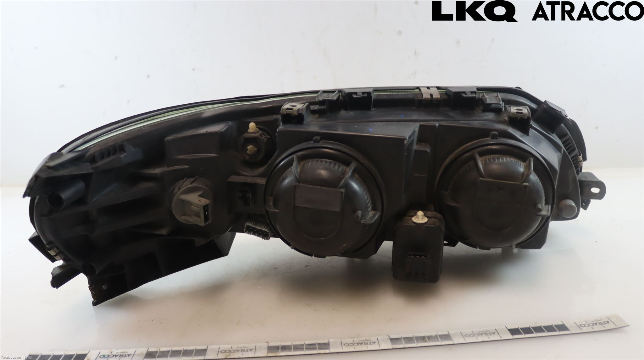 Volvo V70 00-04 Frontlykt Venstre
