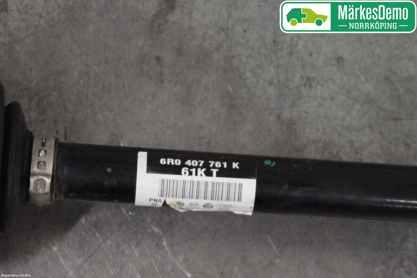 Volkswagen VW POLO 10-17 Drivaksel Foran Kompl Venstre