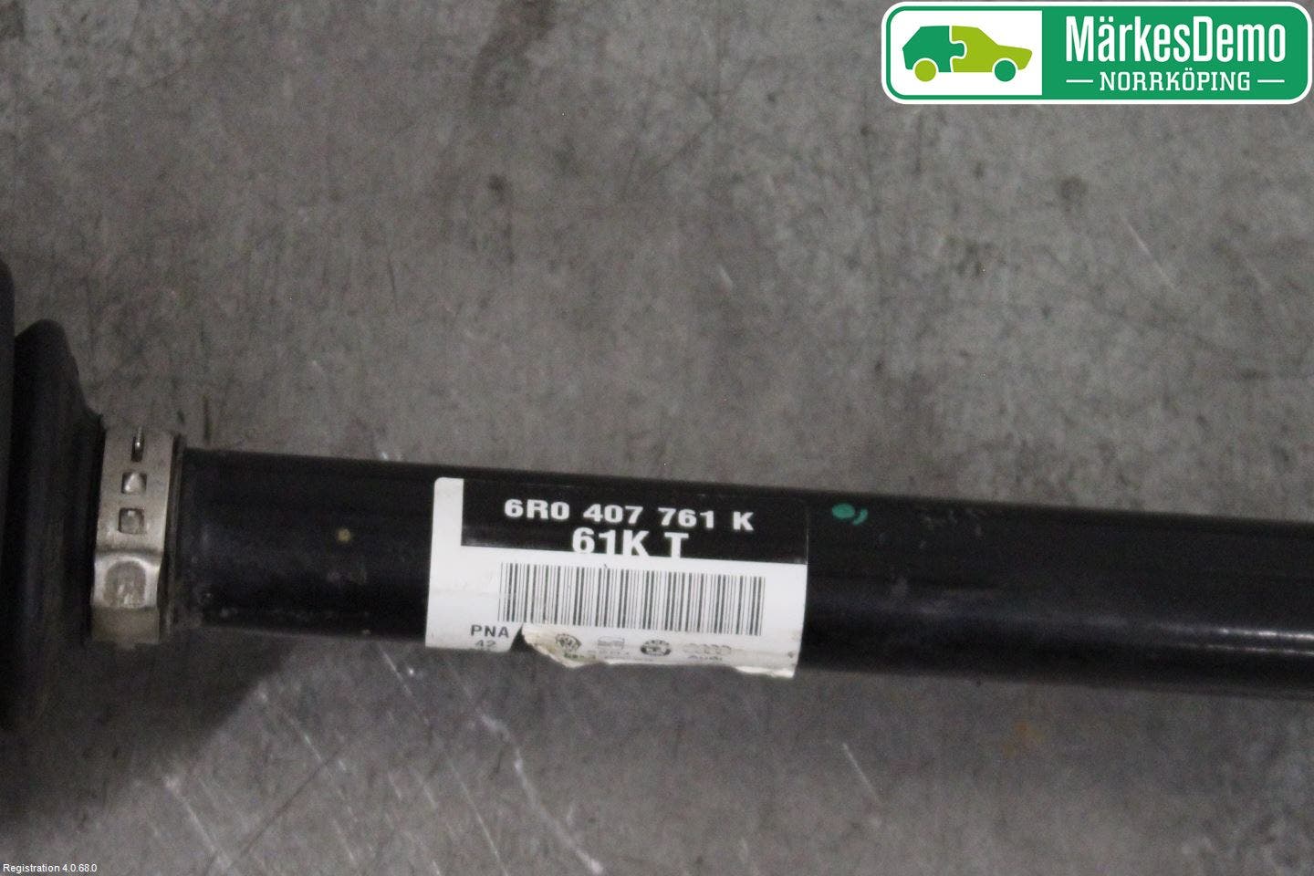 Volkswagen VW POLO 10-17 Drivaksel Foran Kompl Venstre