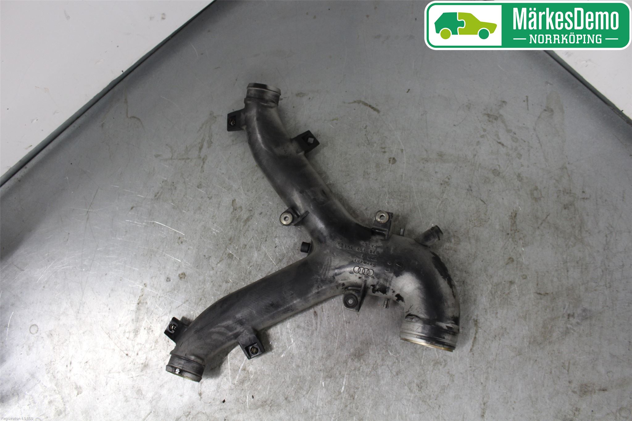 Audi A4/S4 99B-00 Intercooler Rør-Slange