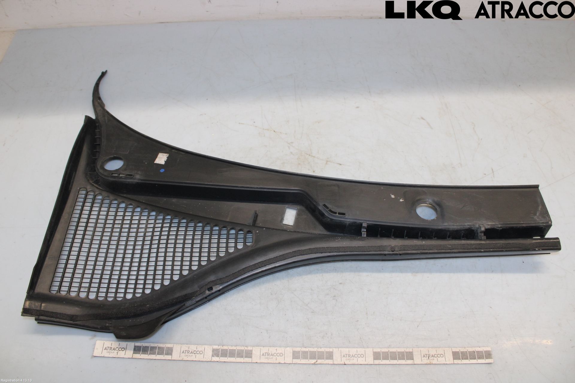 Skoda SUPERB 09-15 Visker Deksel-Grill-Under Frr
