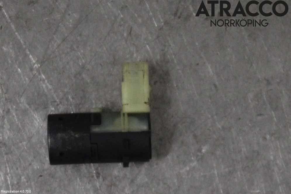 Audi A8/S8 4E  02-09 Sensor Parkering Front