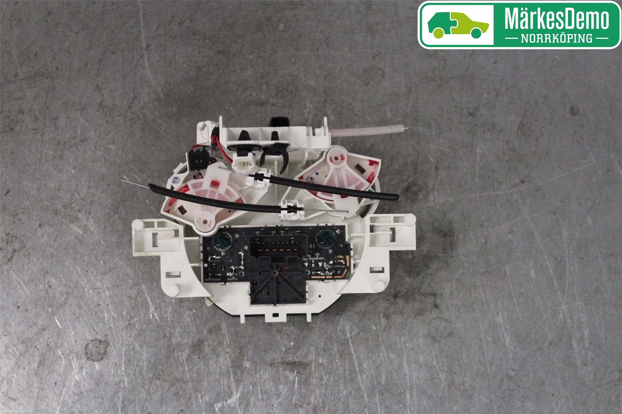 Nissan NOTE E11 06-14 Varmeapparat Panel(Regulering)