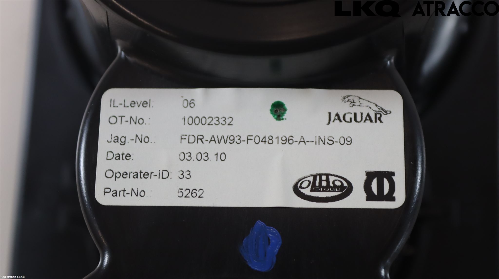 Jaguar XJ X351        10- Innr Koppholder