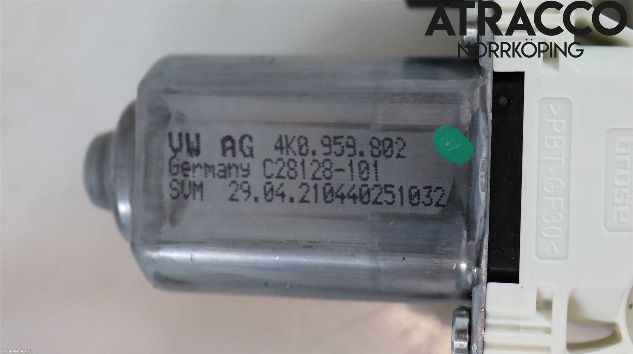 Volkswagen VW PASSAT 20-24 Vindusheis El Komp