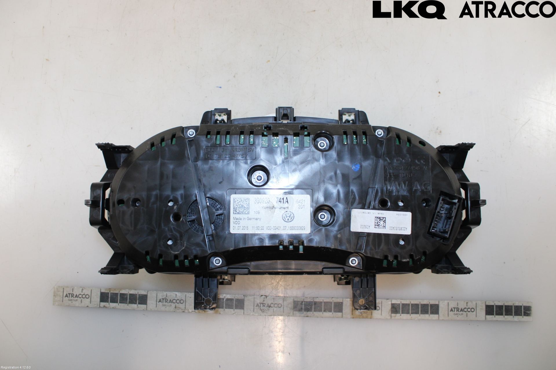 Volkswagen VW PASSAT 15-19 Instr Kombinert