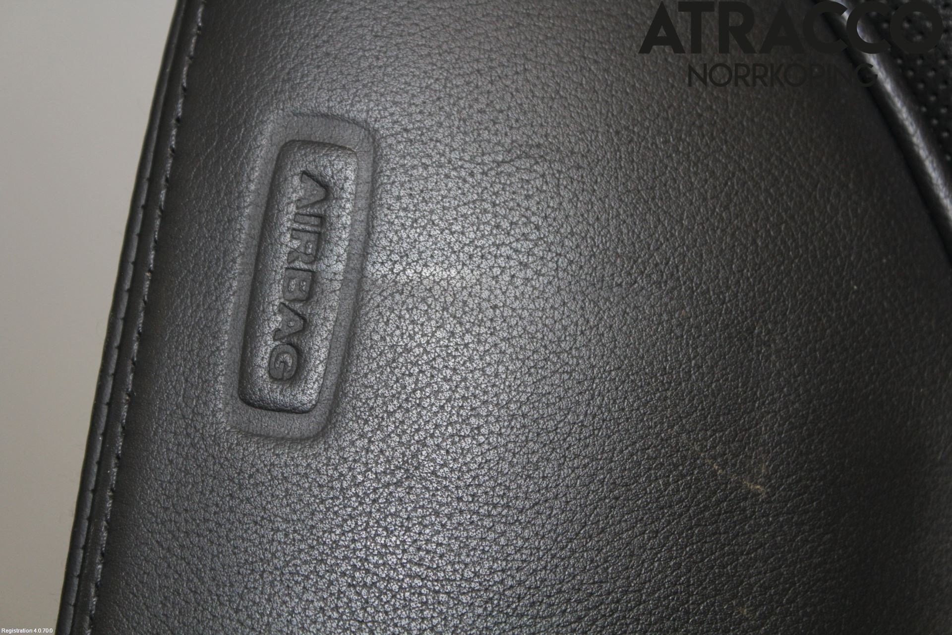 Audi A8/S8 4E  02-09 Innr Sete Bak Seterygg