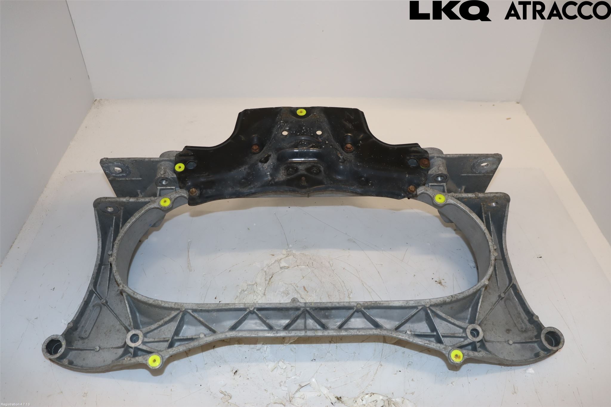 Lexus IS 250/350 14-20 Forstillingsbjelke(Tvergående)