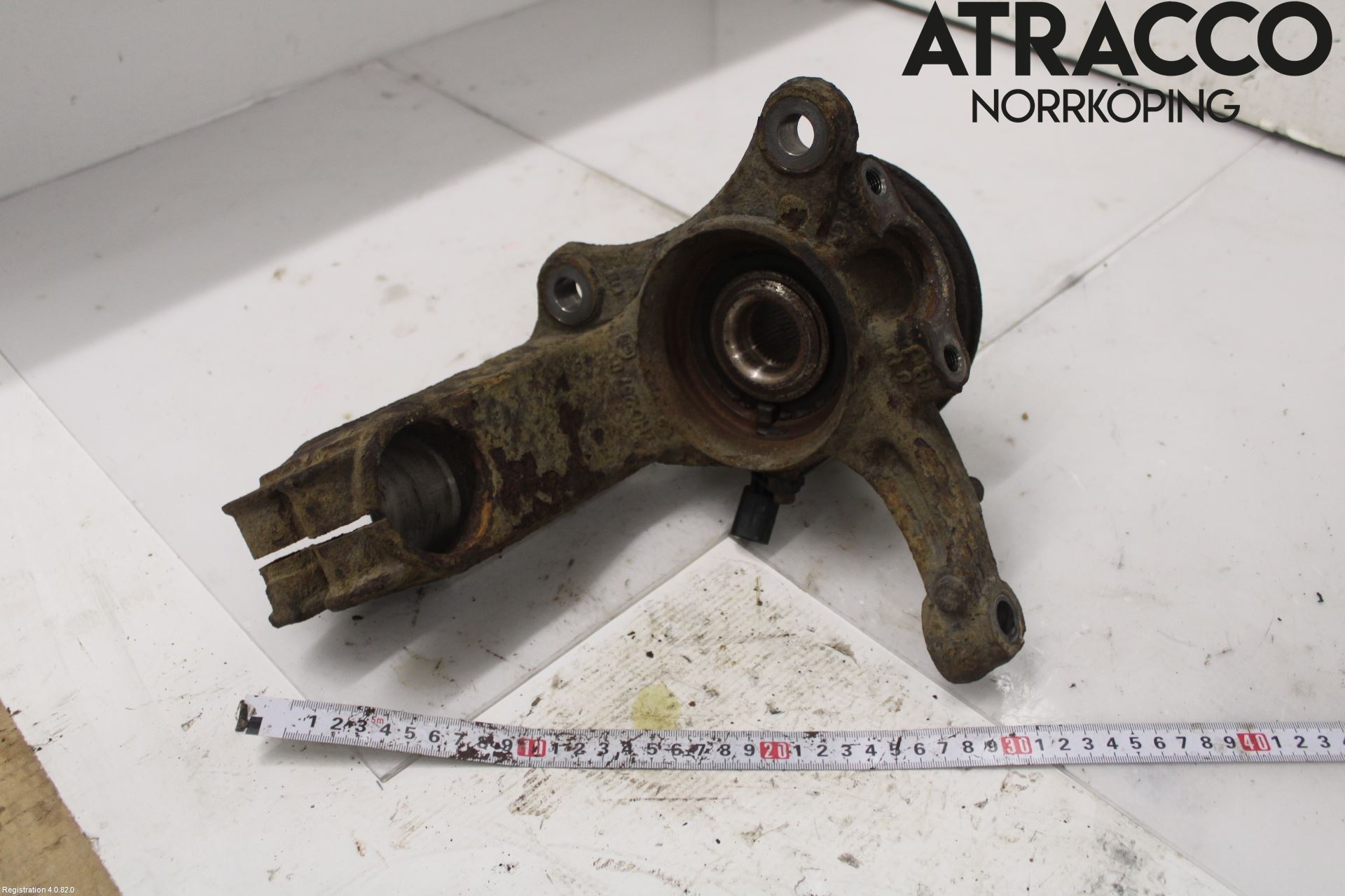 Volkswagen VW TRANSP/CARAVELLE (T5) 04-15 Spindel Vf