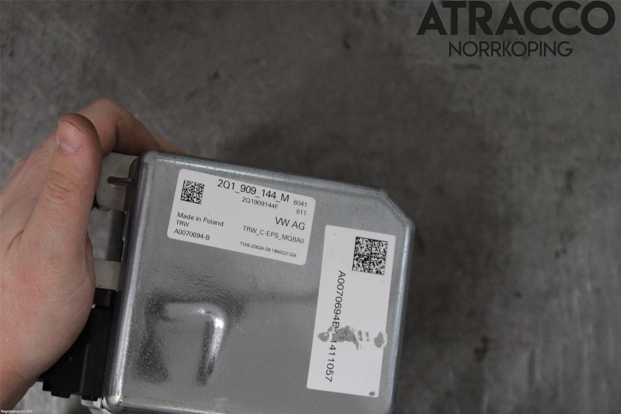 Volkswagen VW POLO VI 18->> Rattakselaggregat Innebygd Servo