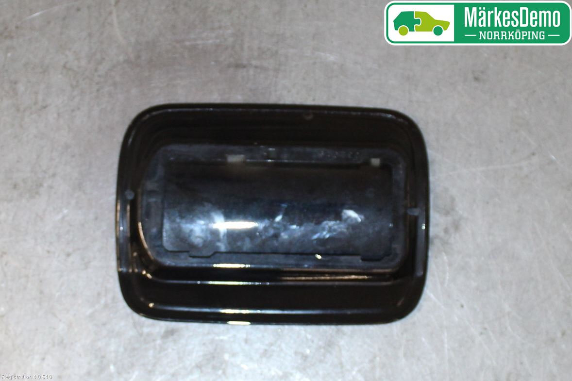 BMW X6 E71/E72   08-14 Drivstoff Tankluke