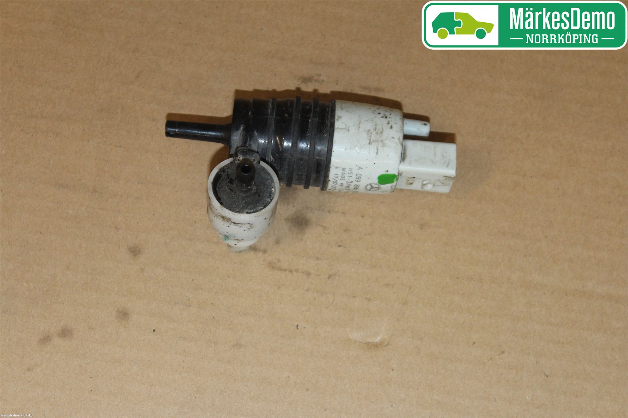 Mercedes-Benz MB C-KLASS (W205) 14-21 Spylerpumpe Frontrute