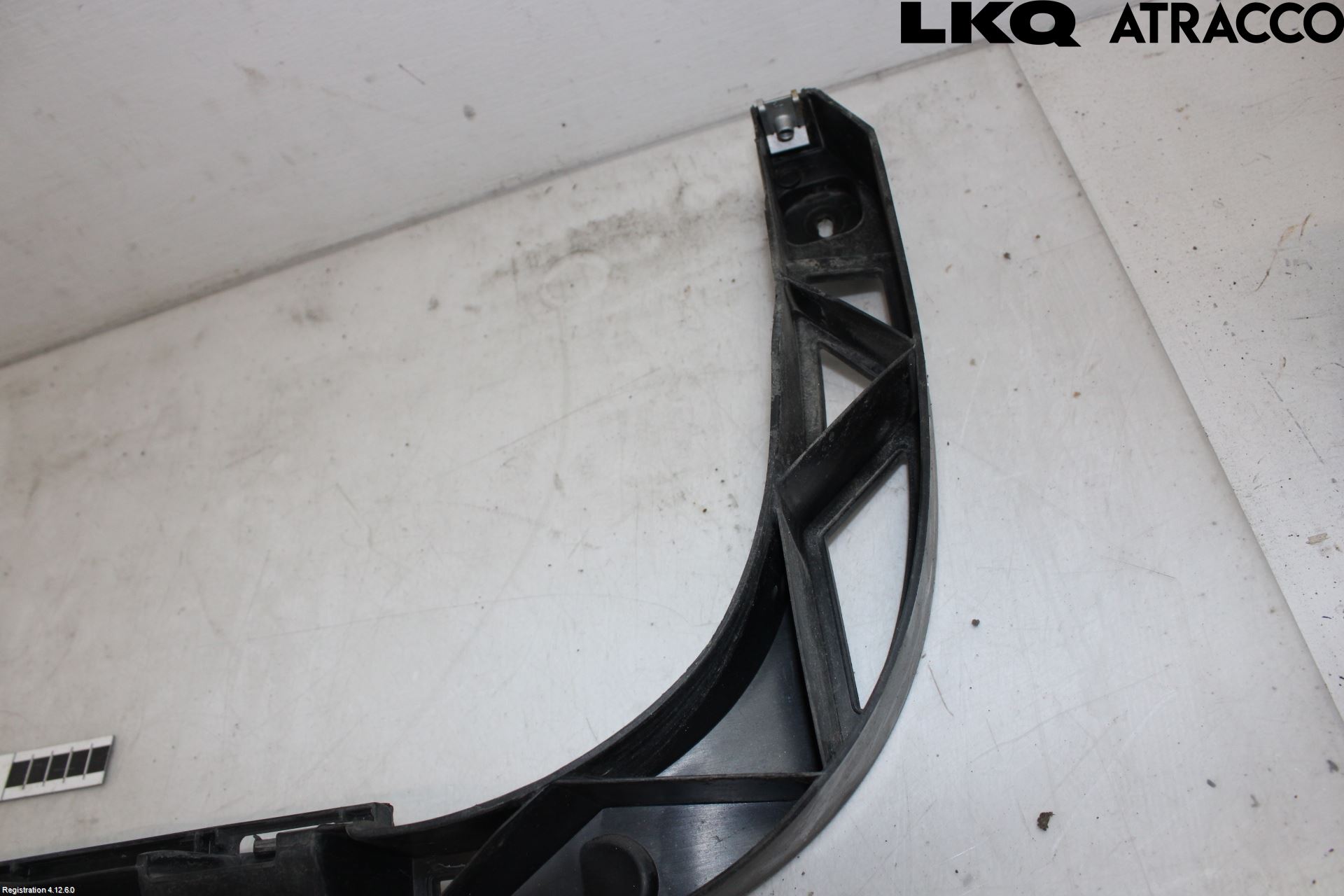 Volkswagen VW PASSAT 05-11 Støtfanger Bak Midt Del