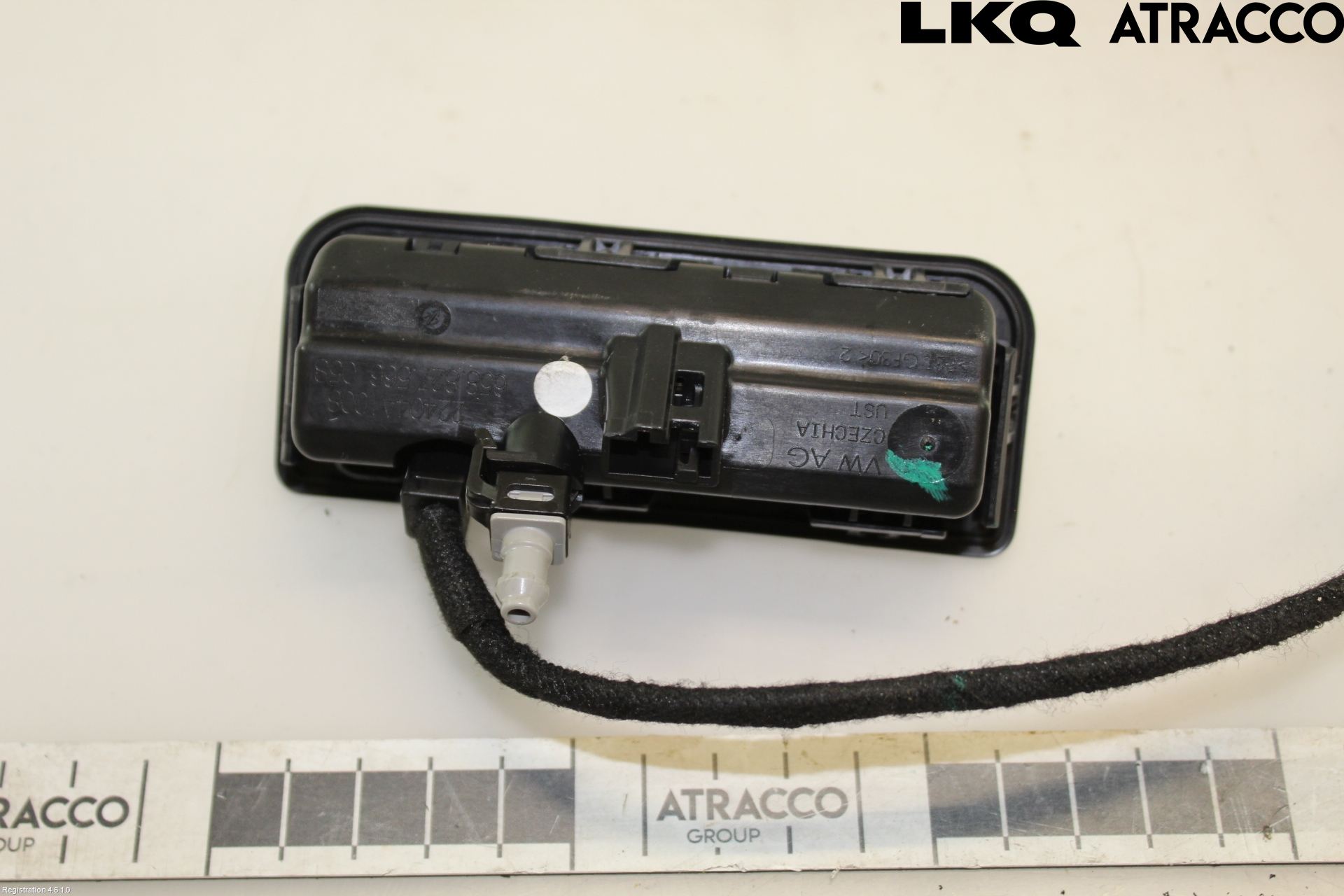 Skoda KAMIQ 20- Bakluke Handtak Ytre