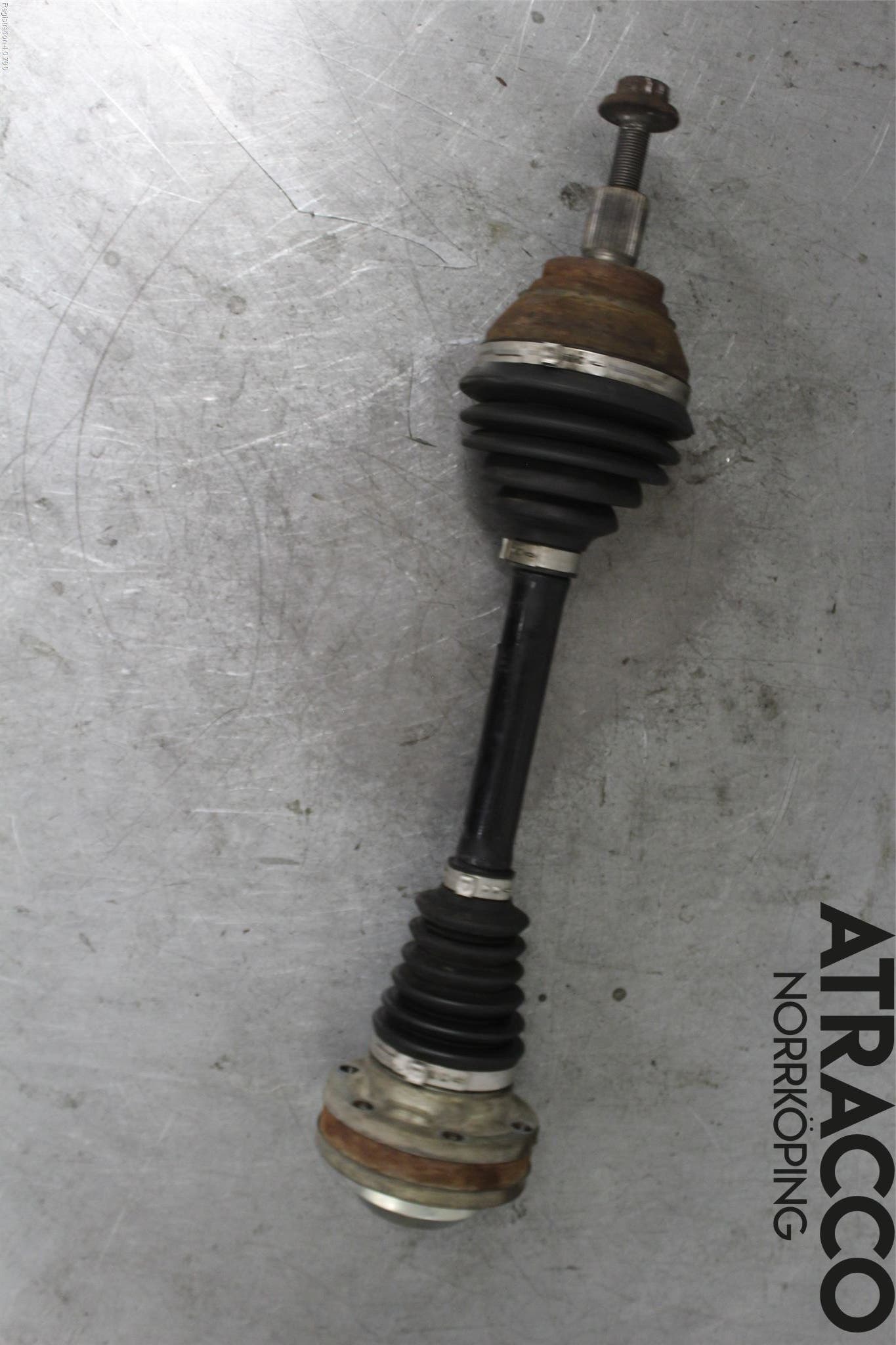 Volkswagen VW CADDY 16-20 Drivaksel Foran Kompl Venstre