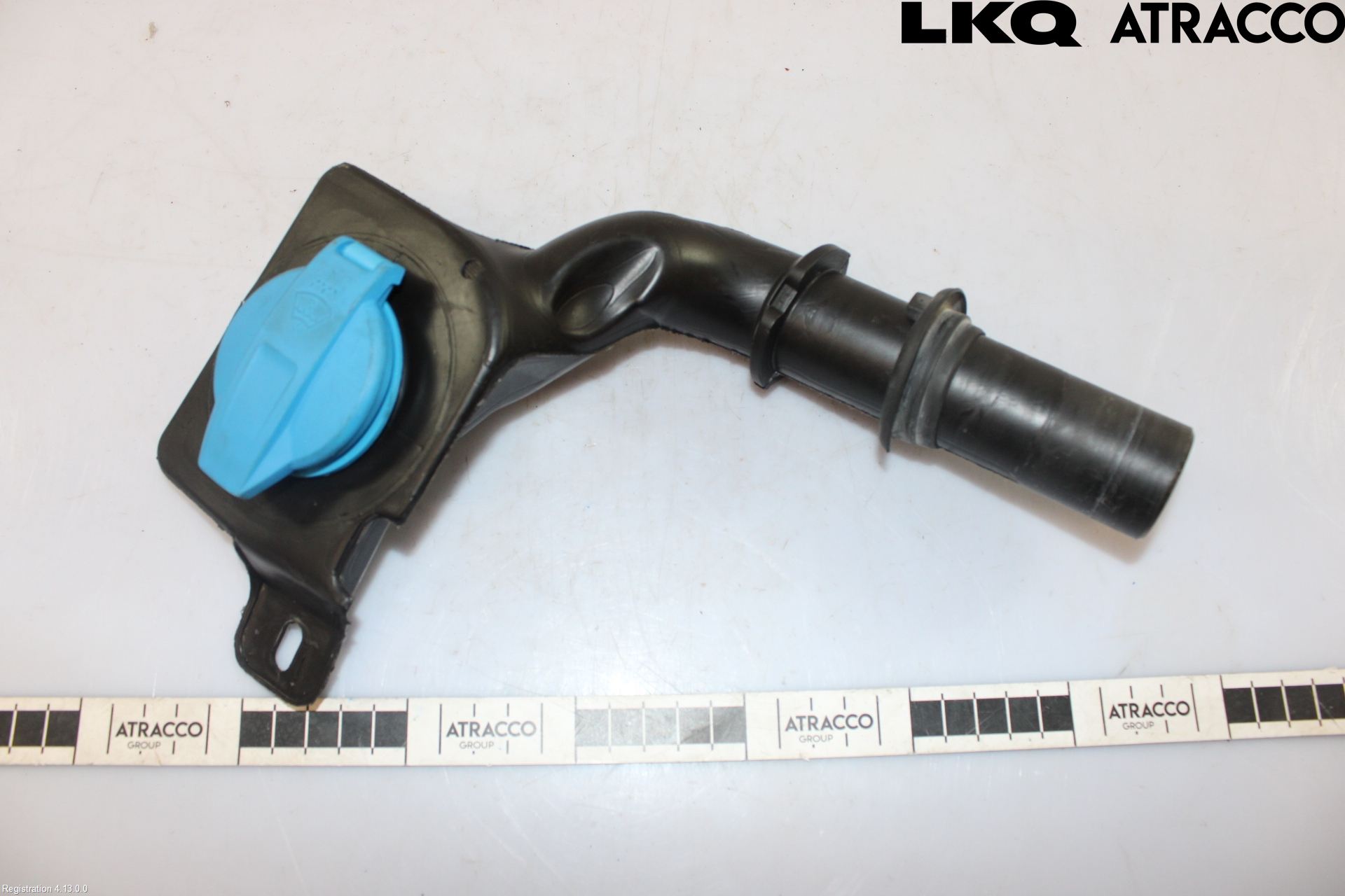 Volkswagen VW TOUAREG CR 18- Påfyllingsrør For Vasketank