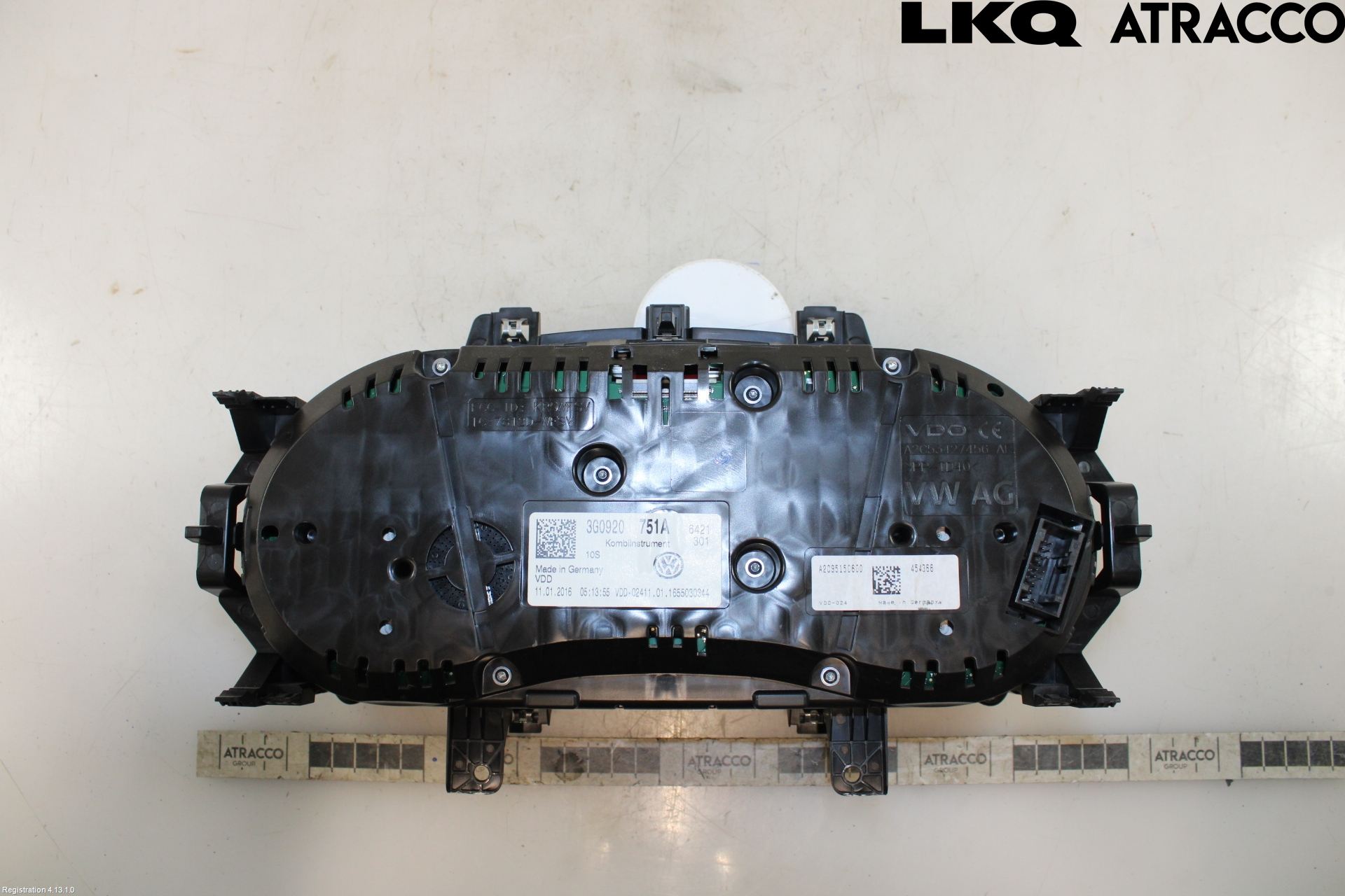 Volkswagen VW PASSAT 15-19 Instr Kombinert