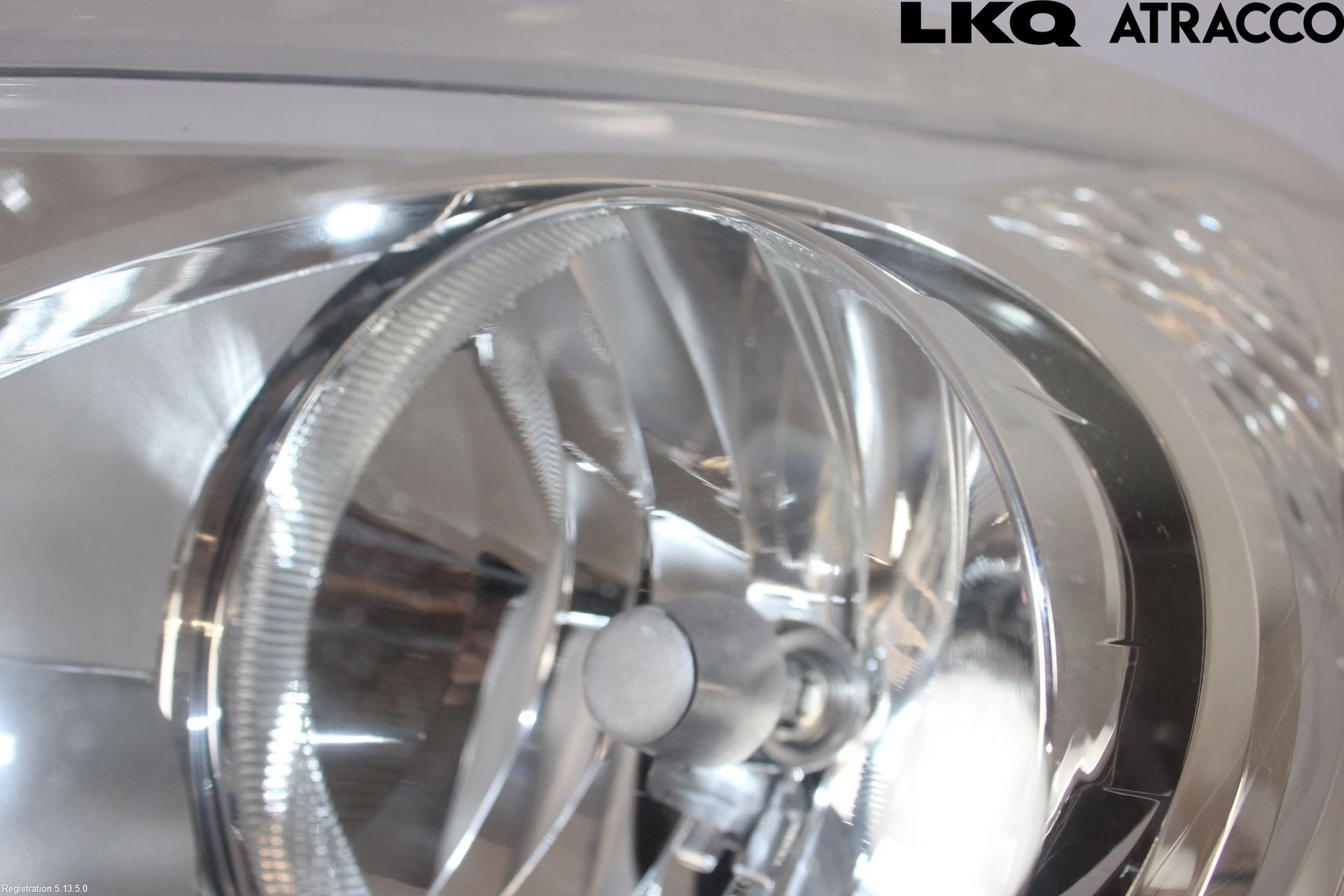 Kia VENGA 10-19 Frontlykt Venstre