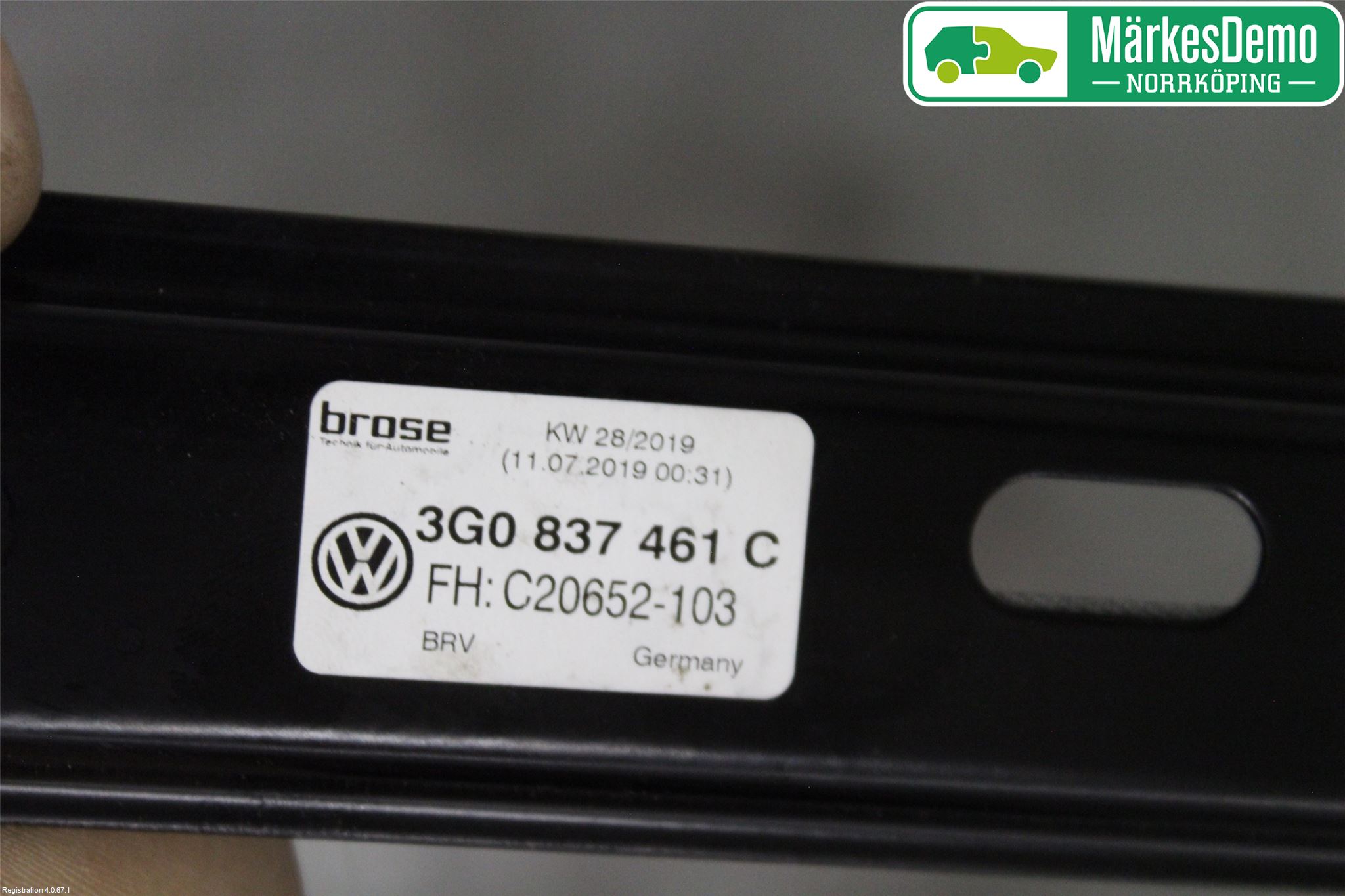 Volkswagen VW PASSAT 20-24 Vindusheis El Komp