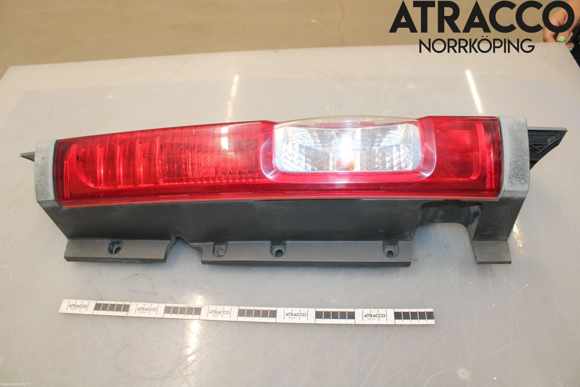 Opel VIVARO 01-14 Baklykt Høyre