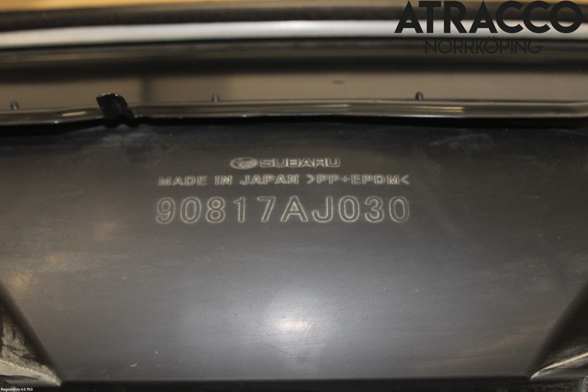 Subaru OUTBACK 10-15 Panser Luftinntak Oppå