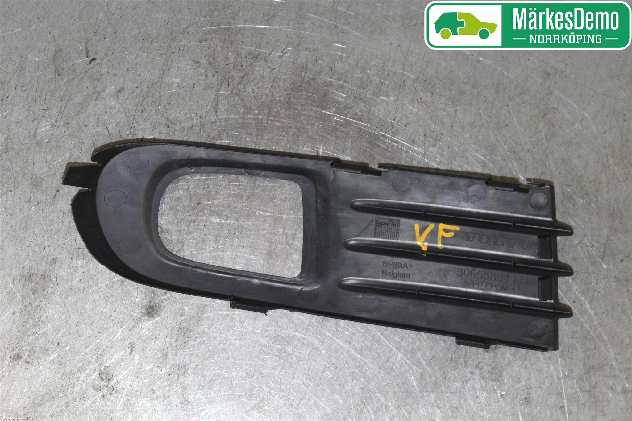 Volvo V50 04-07 Frontlykt Kurve-Tåkelys Ramme